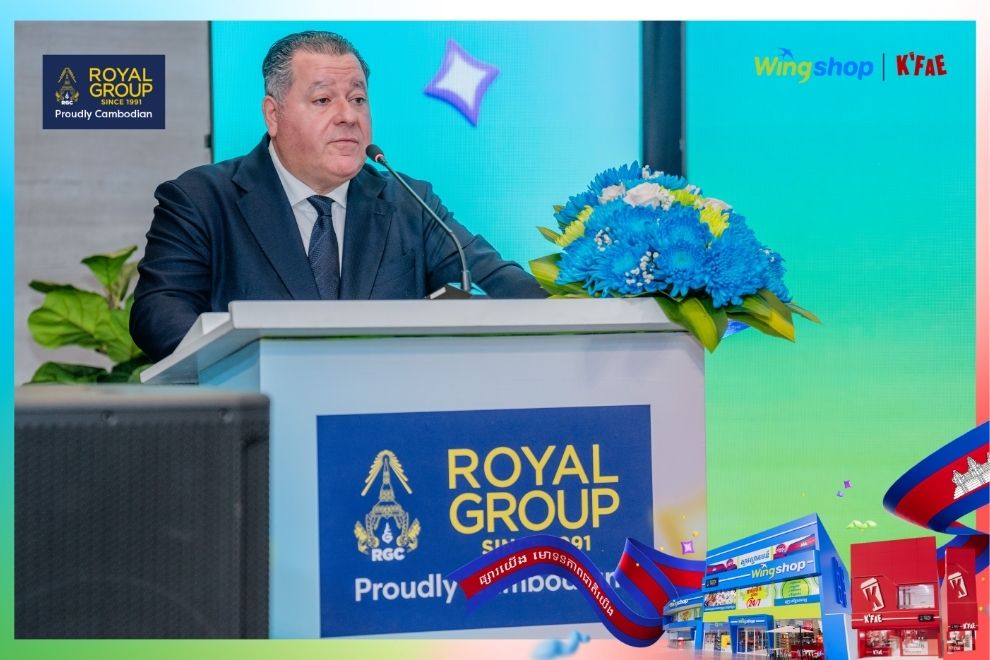 Stéphane Pareinte, Chief Retail Business Officer, Wingshop, delivers his remarks at the grand opening. Supplied