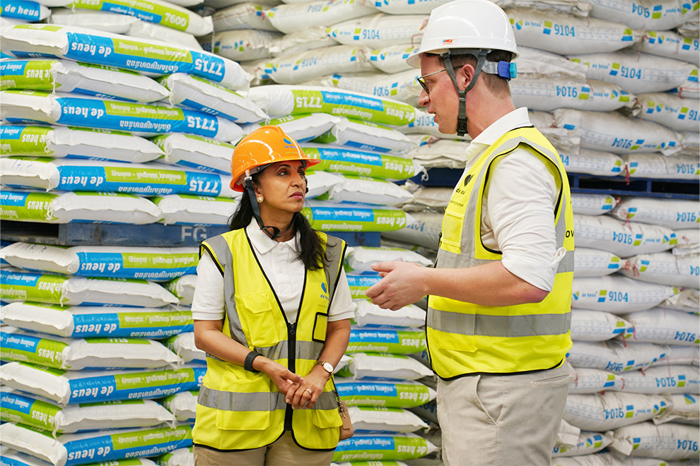 Around 2,000 farmers have received training in corn production and improved farming practices aimed at increasing productivity and strengthening local agricultural supply chains. Hong Raksmey 
