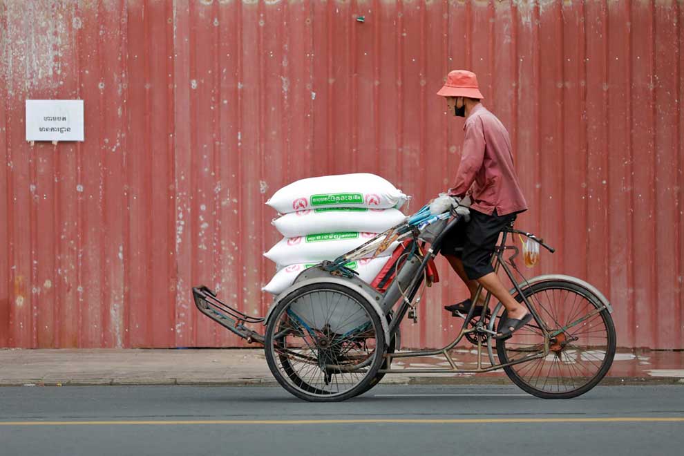 Cyclo drivers spinning their wheels until tourism's return