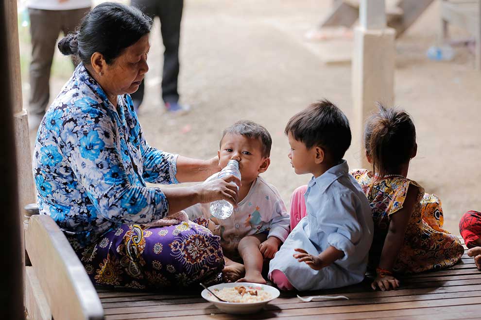 Senior citizens take on larger child care role for grandkids