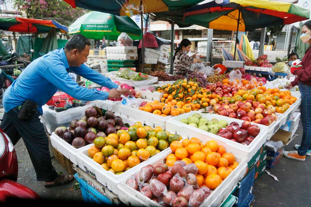 First-quarter inflation rate falls to 1.9%