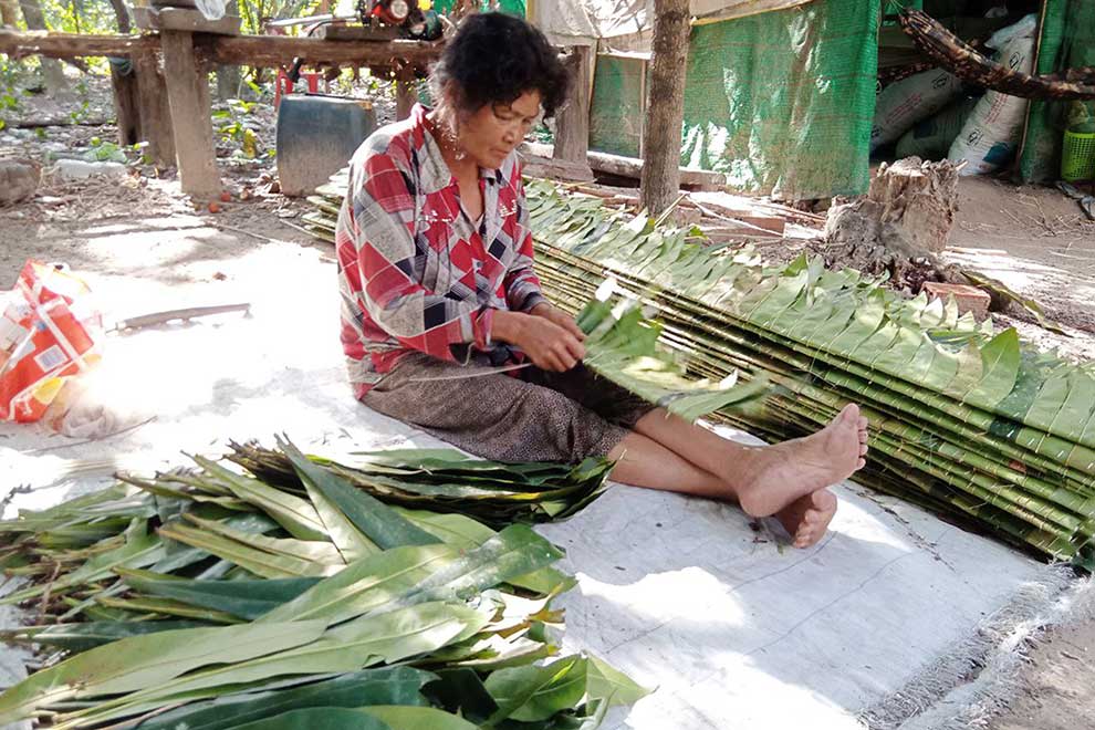 Kulen villagers keep khun mear weaving alive