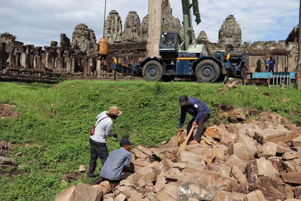Bayon Temple ponds close to restored state