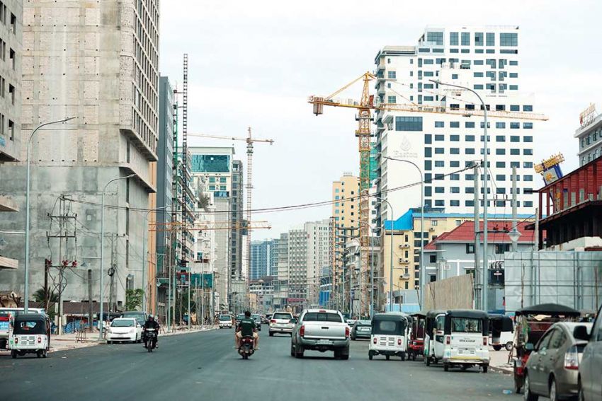 Preah Sihanouk reminds businesses to register present foreigners