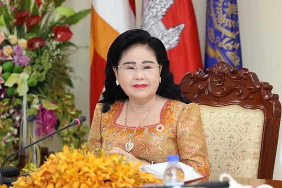 Midwives credited for infant mortality drop in Cambodia