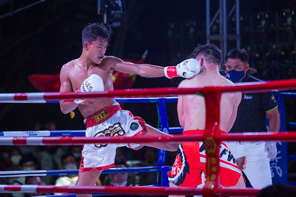 First 'Angkor King Fight' leaves staunch supporters dismayed
