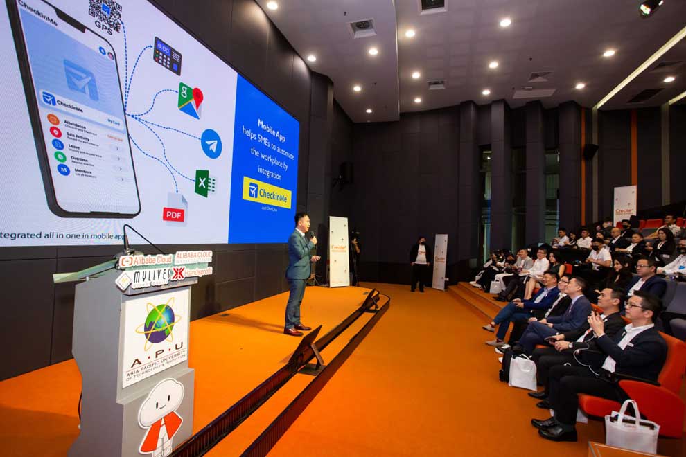 CheckinMe: Revolutionising employee attendance and Sales Tracking