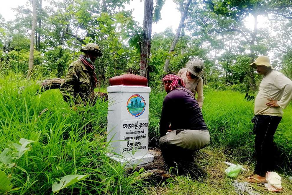 Border posts planted for Lumphat nature reserve