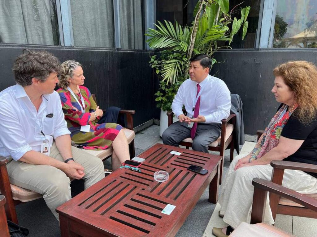 Environment minister mulls new project during Gabon mission