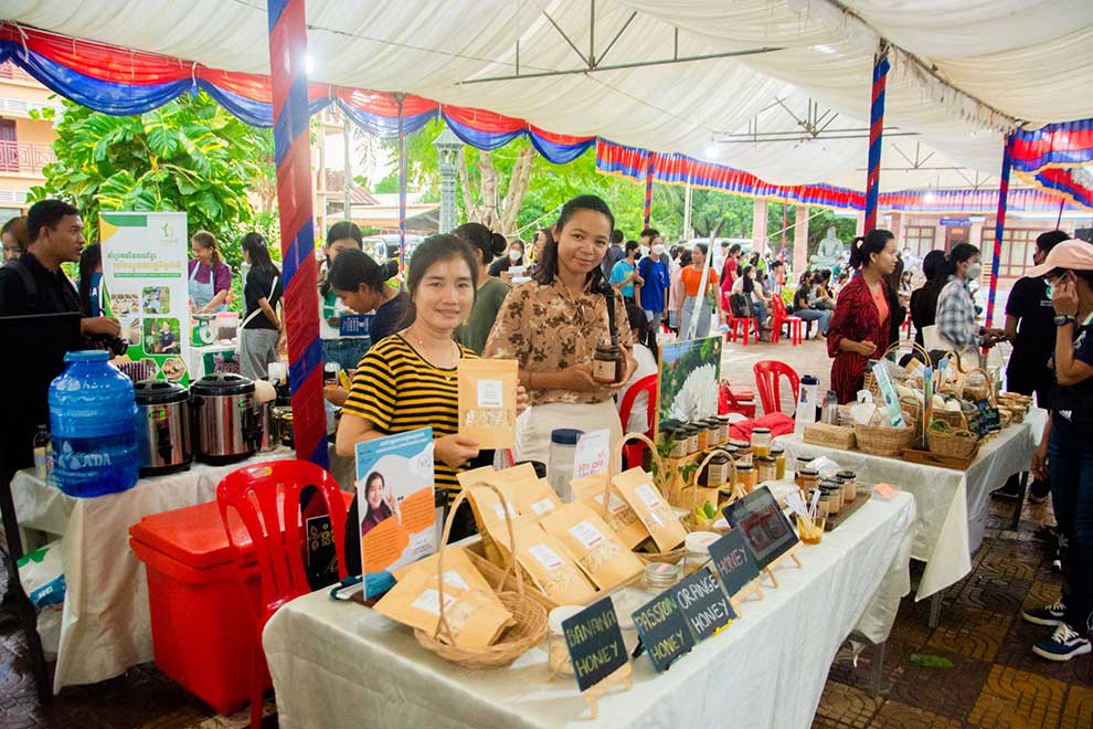 Siem Reap's Sahak training young entrepreneurs on secrets to success