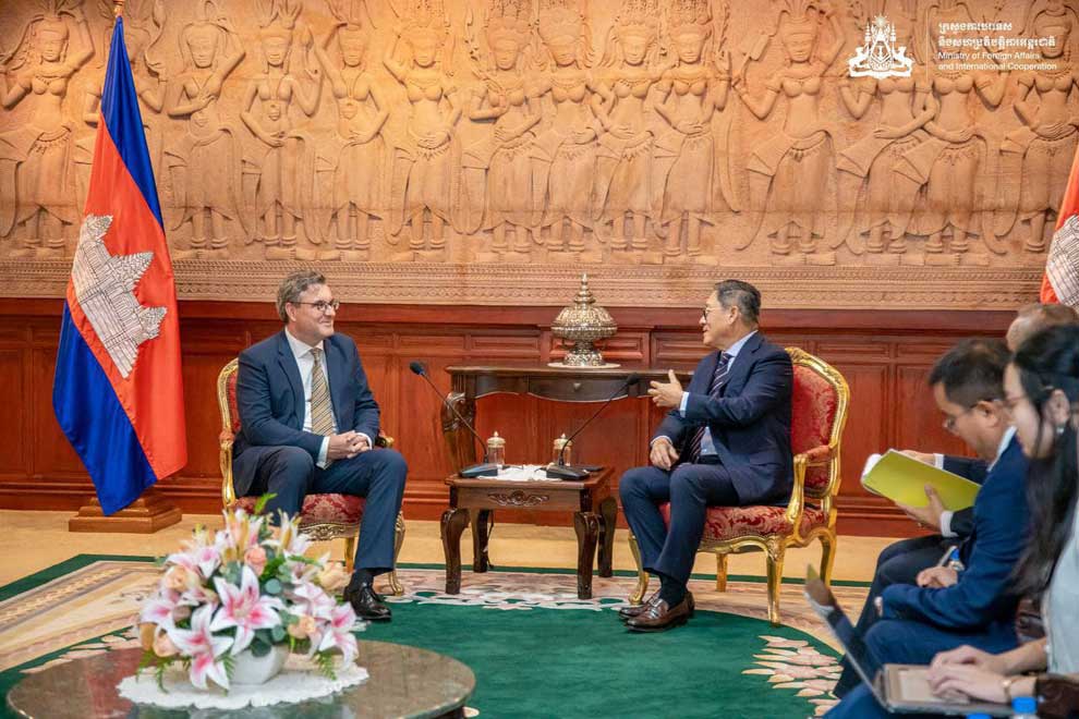 Czech Republic boosts bilateral ties