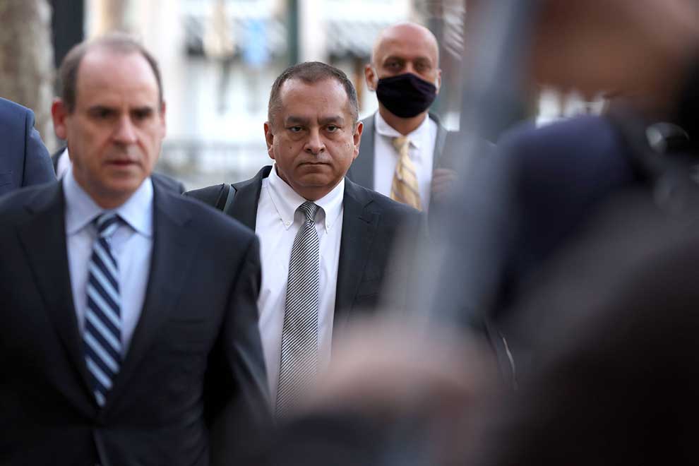 Theranos deputy's fraud trial opens in Silicon Valley