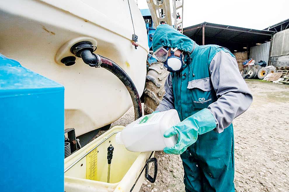 The scientists helping farmers kick chemical habits and go greener