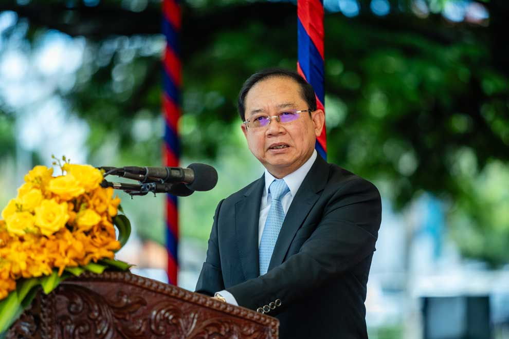 Health minister lauds local reforms success