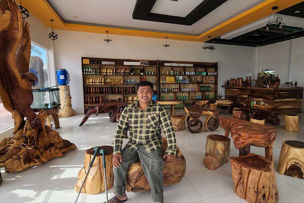 Ruos: Polio paralysed my legs