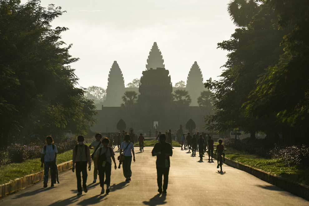 Are reports of scamming affecting tourism revival?