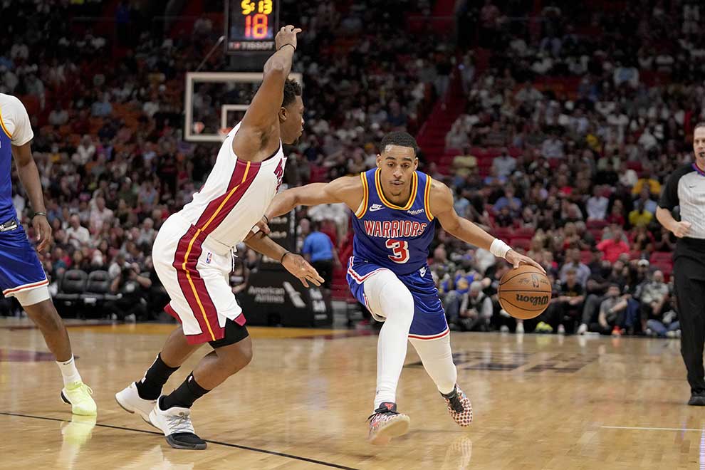 Poole too hot for Heat as Warriors rebound