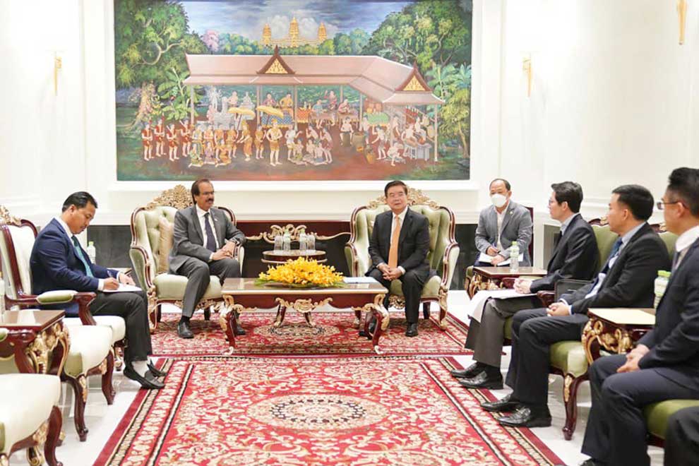 Kuwait mulls investing in Cambodia's oil