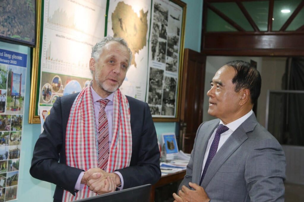 UN hints at demining support