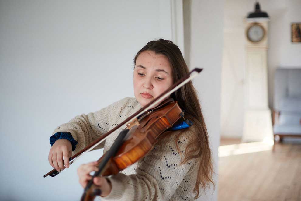 Denmark offers violinists fleeing Ukraine conflict peace and safety
