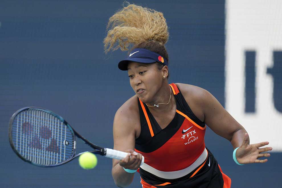 Naomi Osaka in quarters