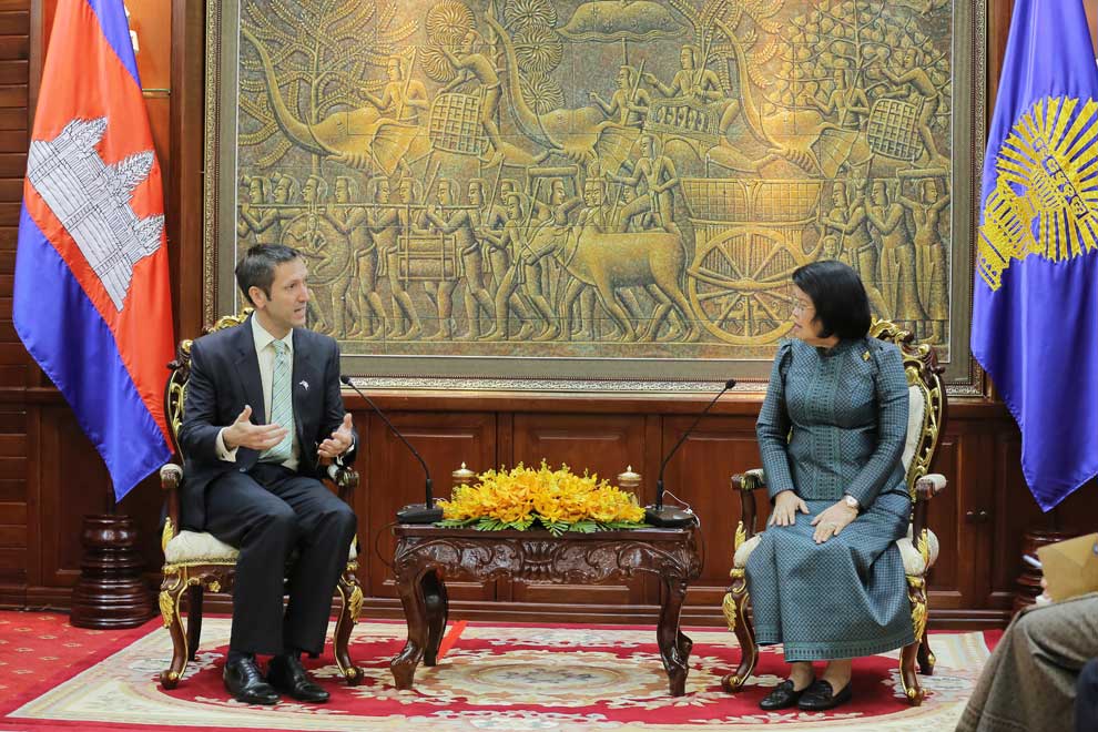 NA president pushes closer parliamentary links with UK