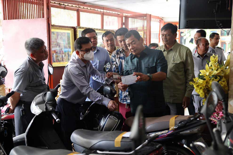 Deadline set for renewal of pawnshop licences