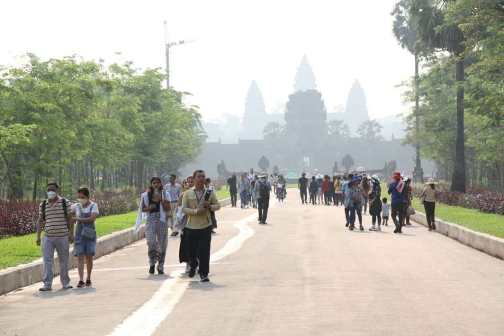Siem Reap welcomes increasing number of Khmer New Year revelers