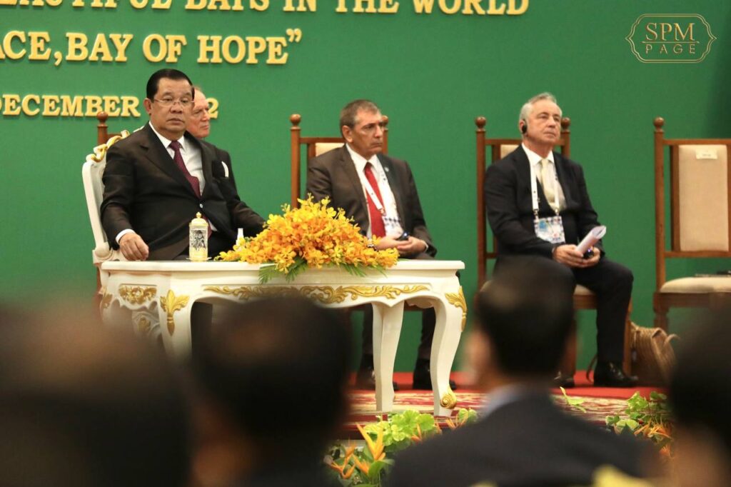 PM backs idea for coastal museum