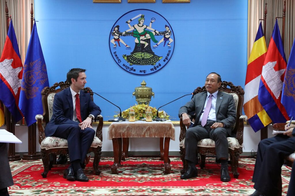 UK envoy hopes for general election to be held in 'peaceful