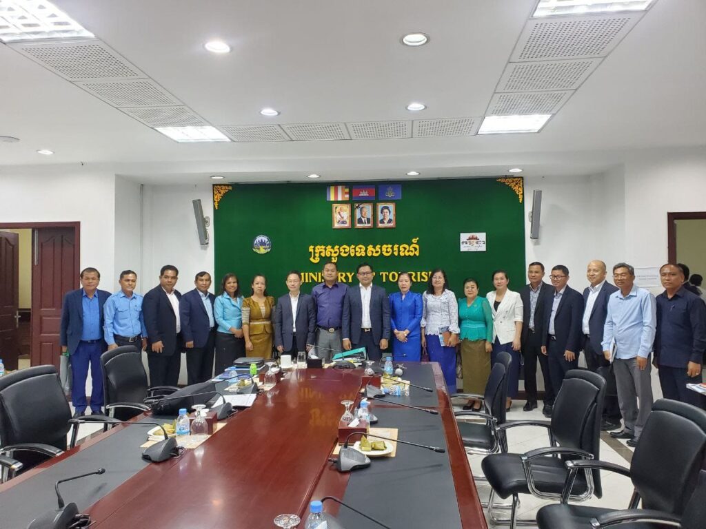 Ministry sets out to improve tourist info centres