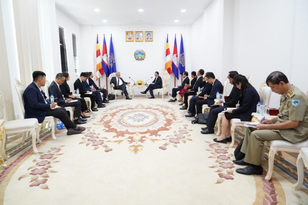 Tina meets UNIDO's Beger