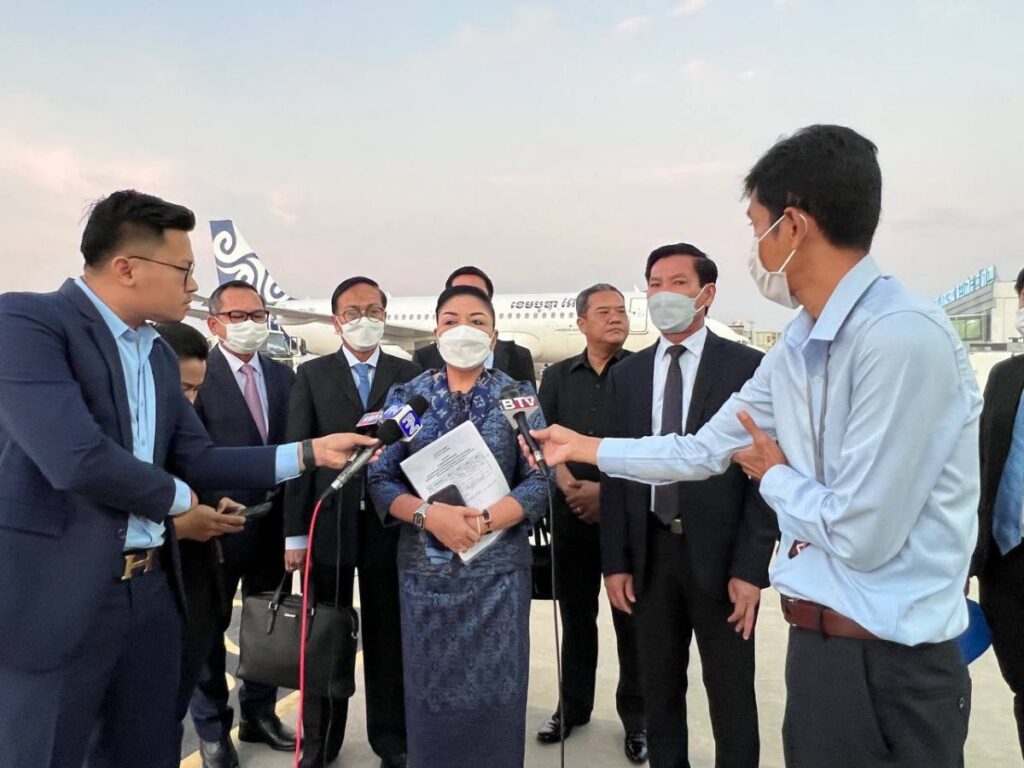 Cambodia donates one million vaccines to Myanmar