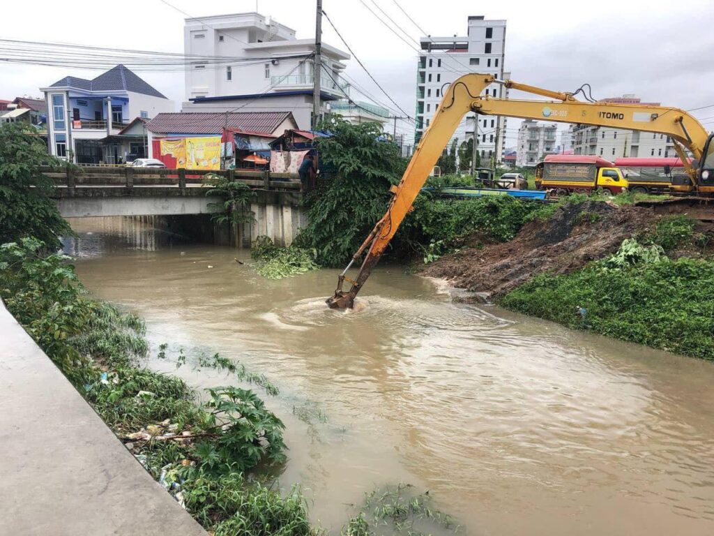 Storm preparations underway in coastal Preah Sihanouk