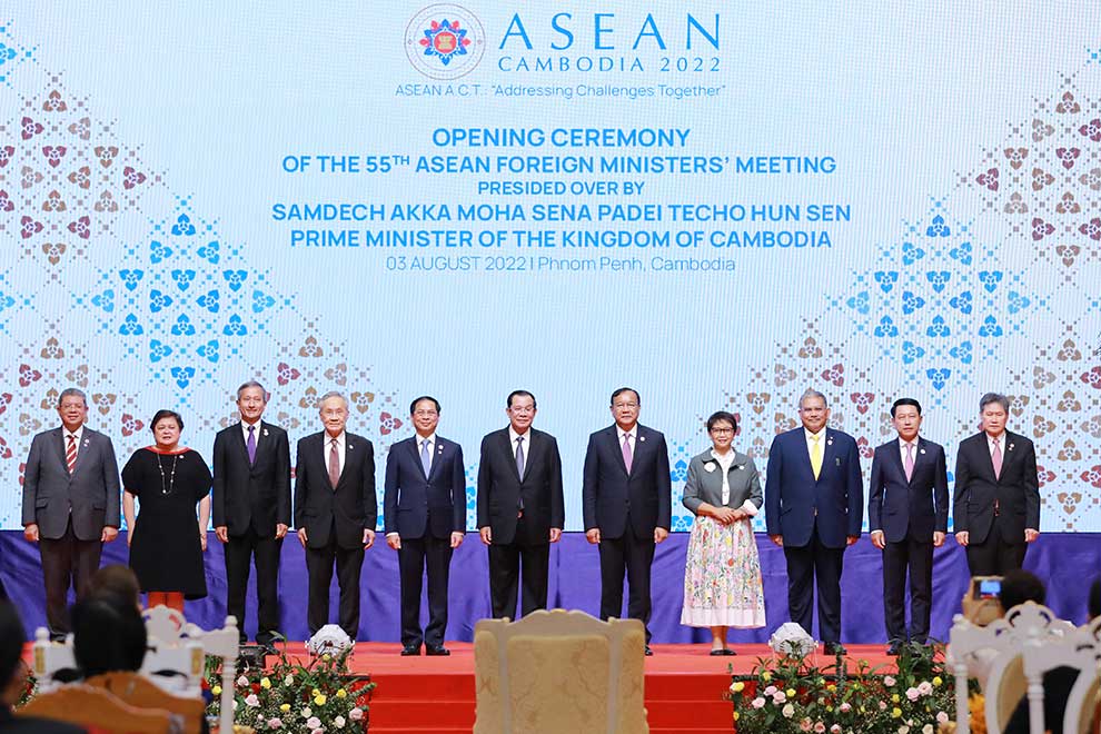Myanmar crisis spurs ASEAN talks