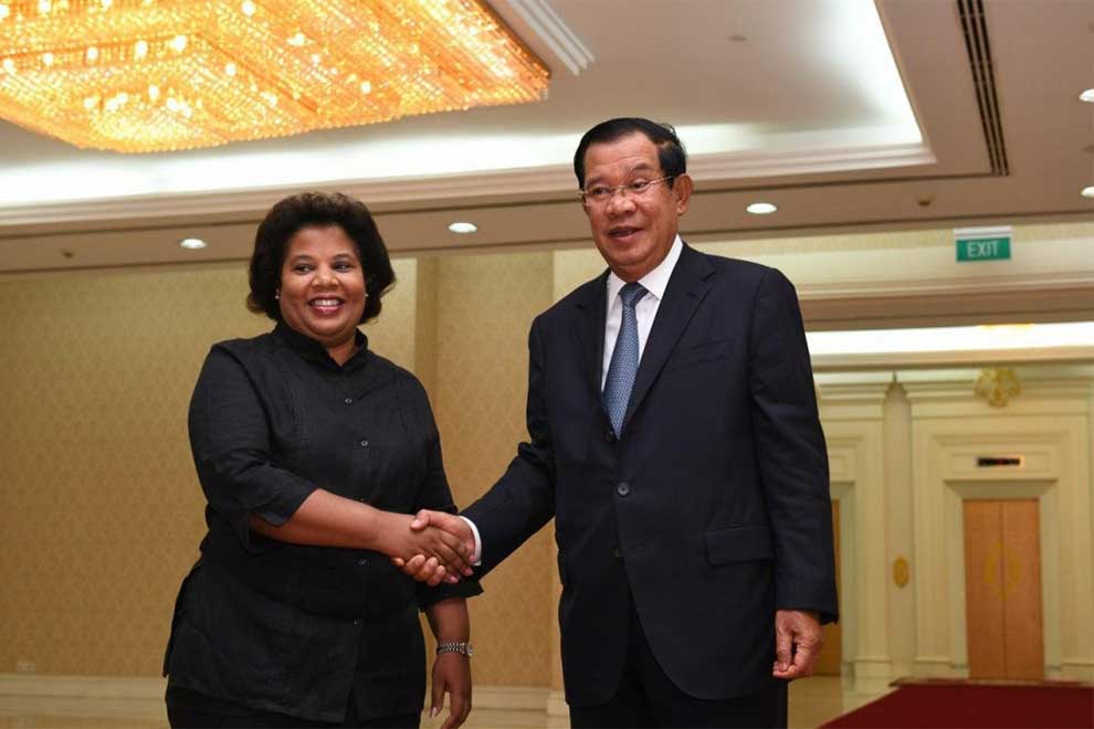 Hun Sen's rare visit to Cuba: What's going on?