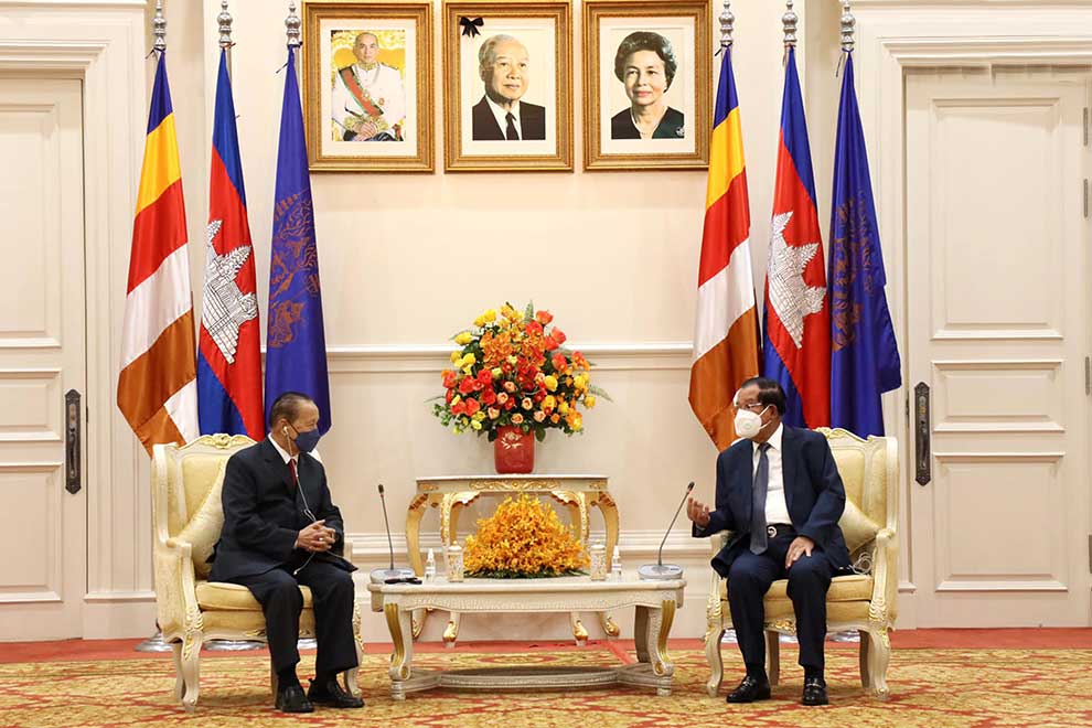 Thai uni offers scholarships to 40 Cambodian students: PM