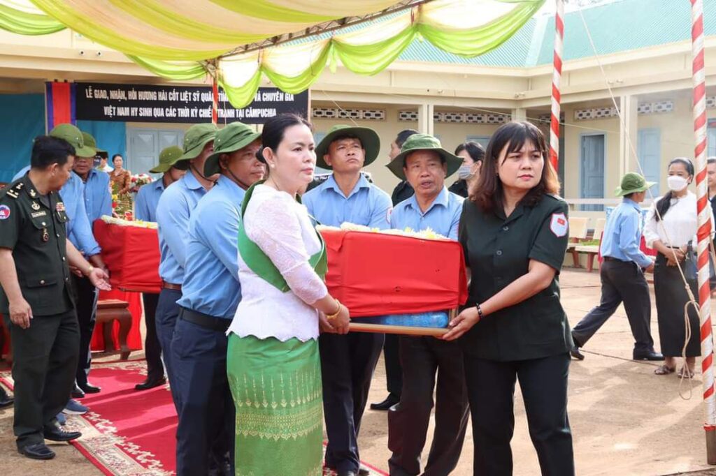 Remains of 22 Vietnamese repatriated from Mondulkiri