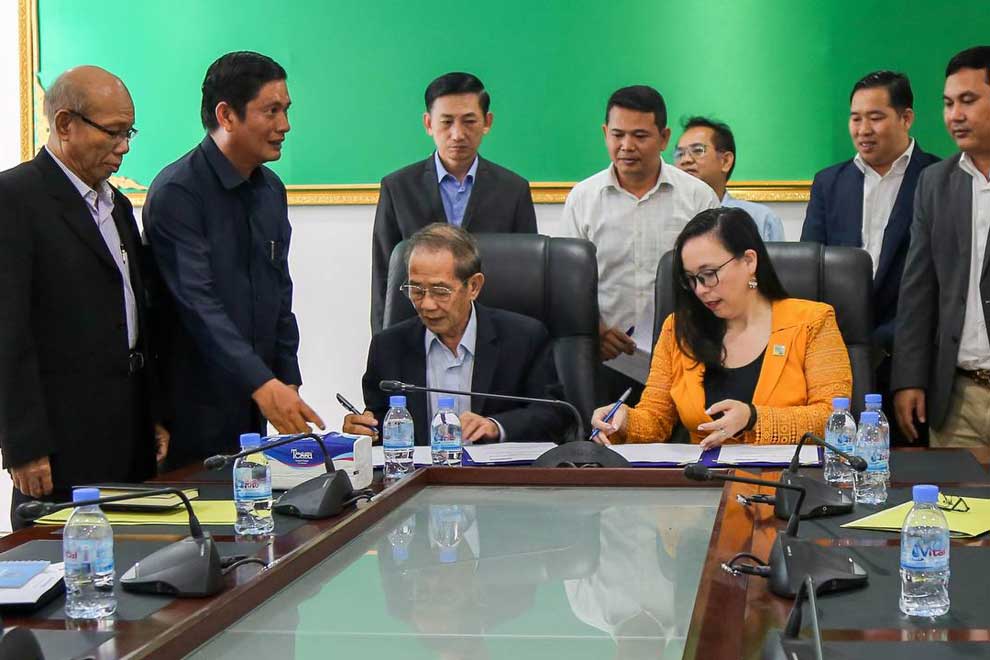 MoU seeking ODF status for 3 provinces