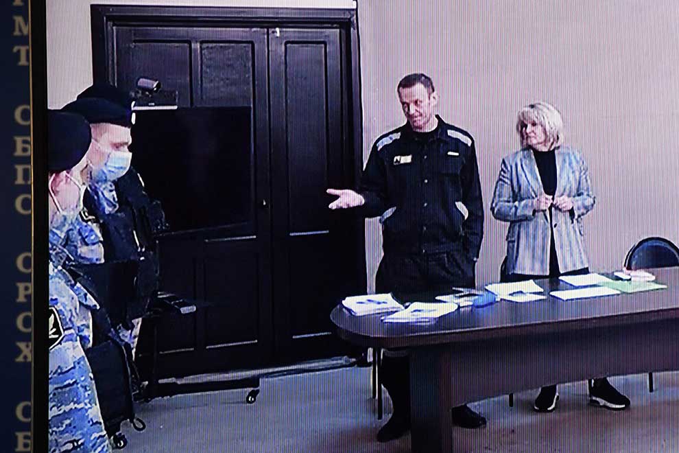 Russian court extends to 9 years Navalny prison term