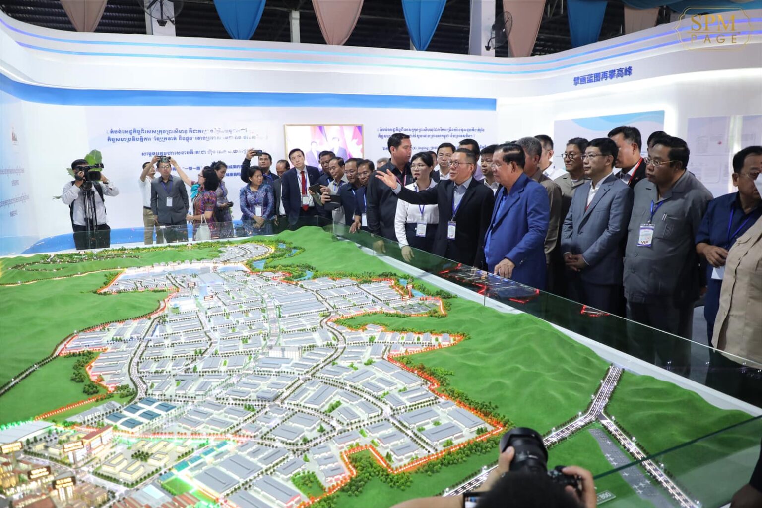 PM: 'Rice-and-fish' fourth economic pole significant pillar of 'diamond co-op'