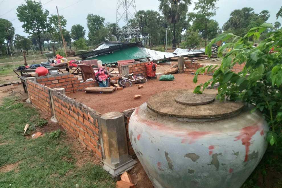Strong gales destroy 57 homes in Kampong Speu