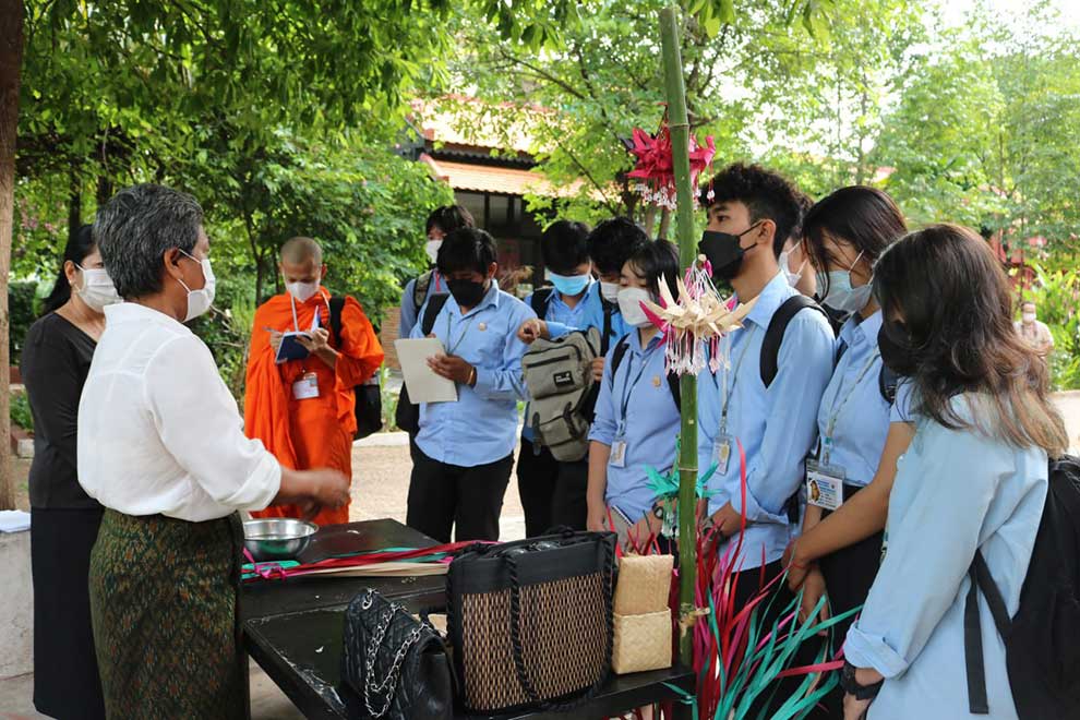 National Museum holds palm leaf exhibition