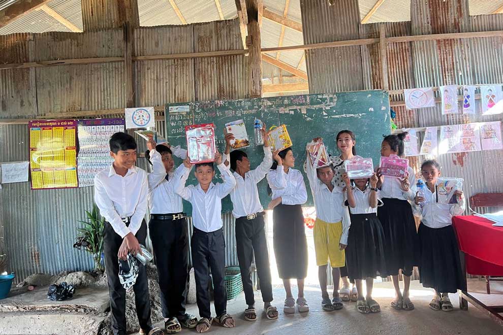 Ping Pong village teacher in Battambang wins hearts with 'generous spirit'