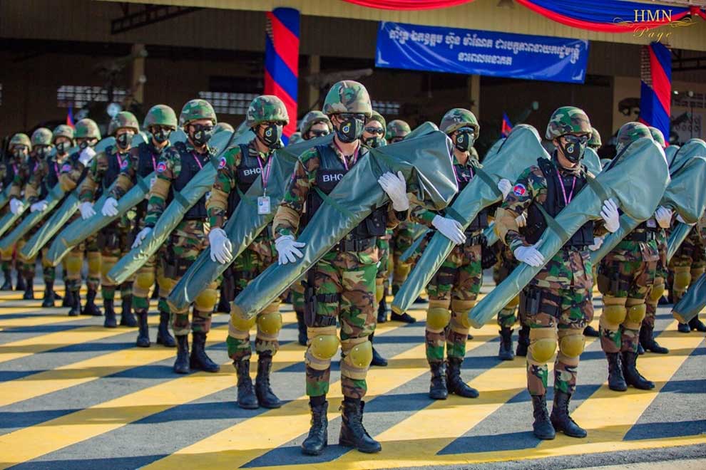 Bodyguards key to peace