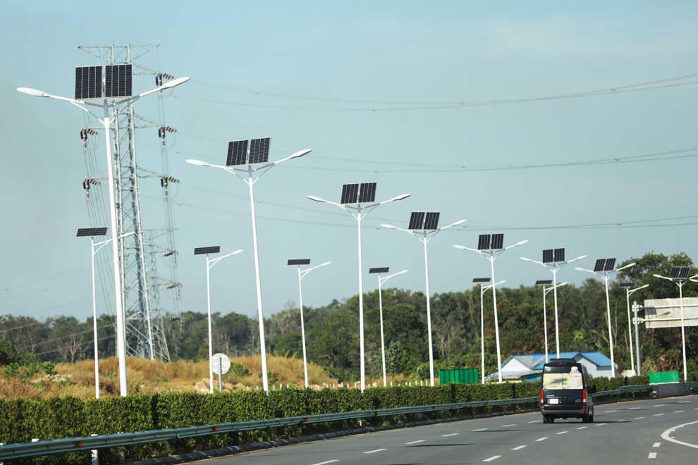 Ministry tallies 1.3M vehicles on expressway to date