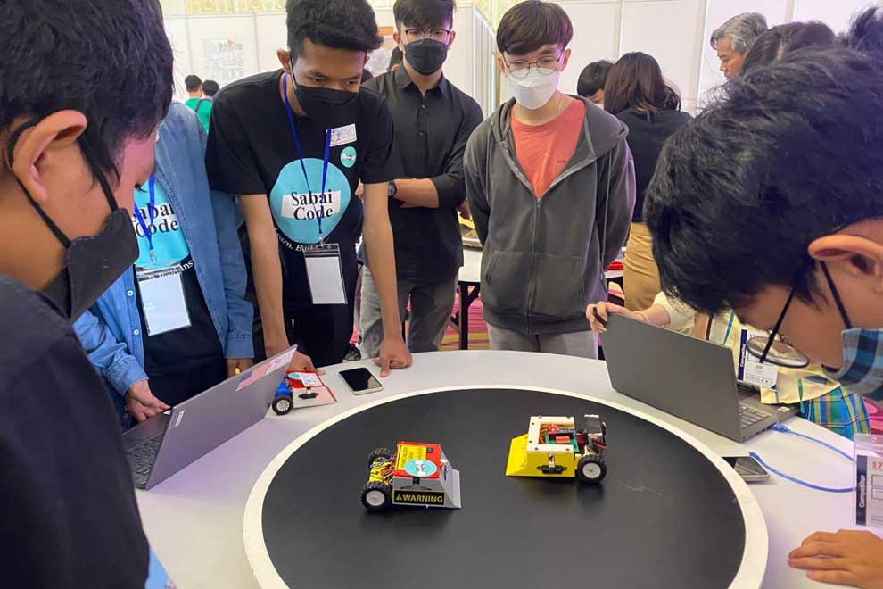 Digital committee offer full time development bootcamp