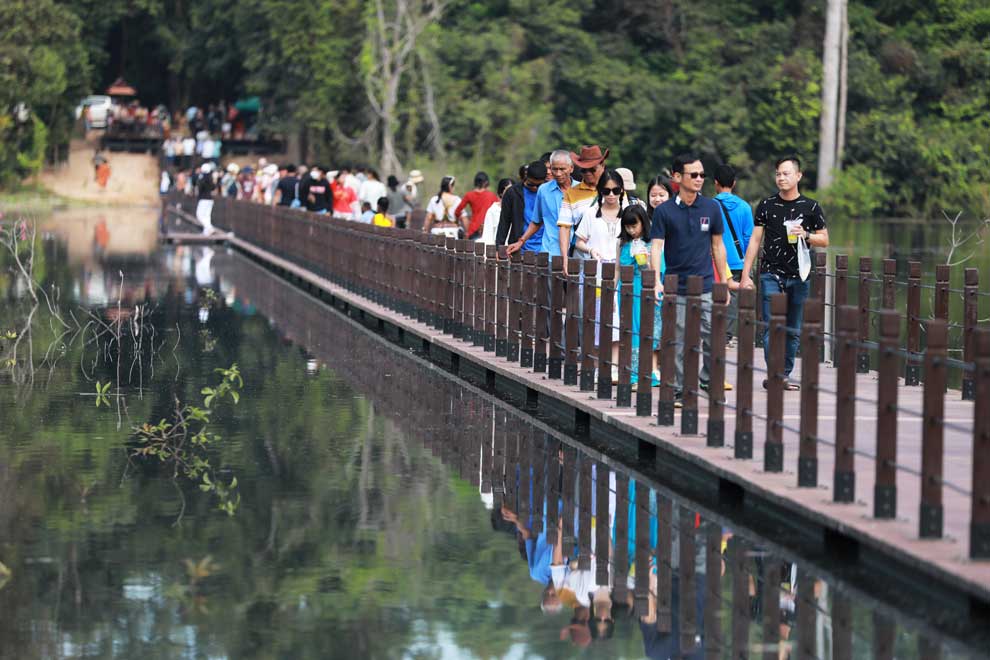 Gov't forum to tackle tourism challenges