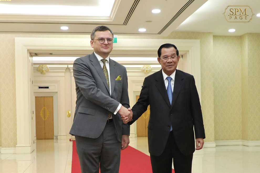 PM meets top Ukrainian diplomat