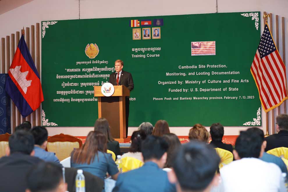 US sponsors training seminar on preventing theft of valuable artifacts